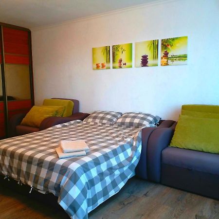 Kozzy Apartment In Kiev City Center Lu7 ภายนอก รูปภาพ