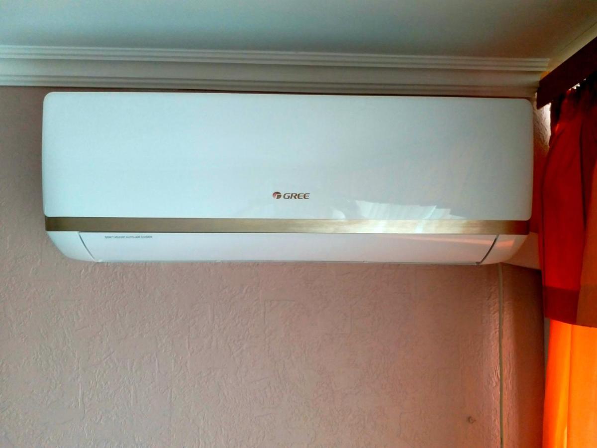 Kozzy Apartment In Kiev City Center Lu7 ภายนอก รูปภาพ