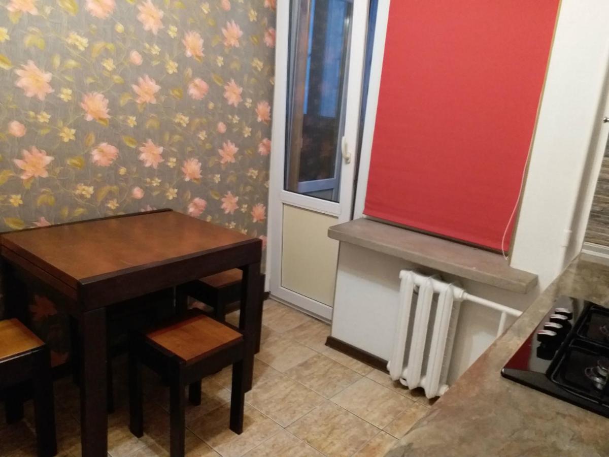 Kozzy Apartment In Kiev City Center Lu7 ภายนอก รูปภาพ