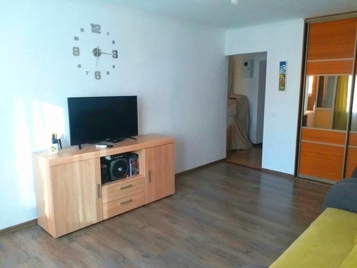 Kozzy Apartment In Kiev City Center Lu7 ภายนอก รูปภาพ