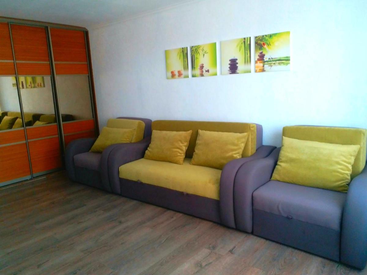 Kozzy Apartment In Kiev City Center Lu7 ภายนอก รูปภาพ