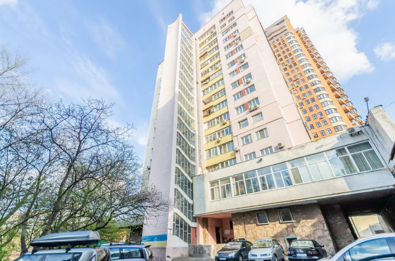 Kozzy Apartment In Kiev City Center Lu7 ภายนอก รูปภาพ